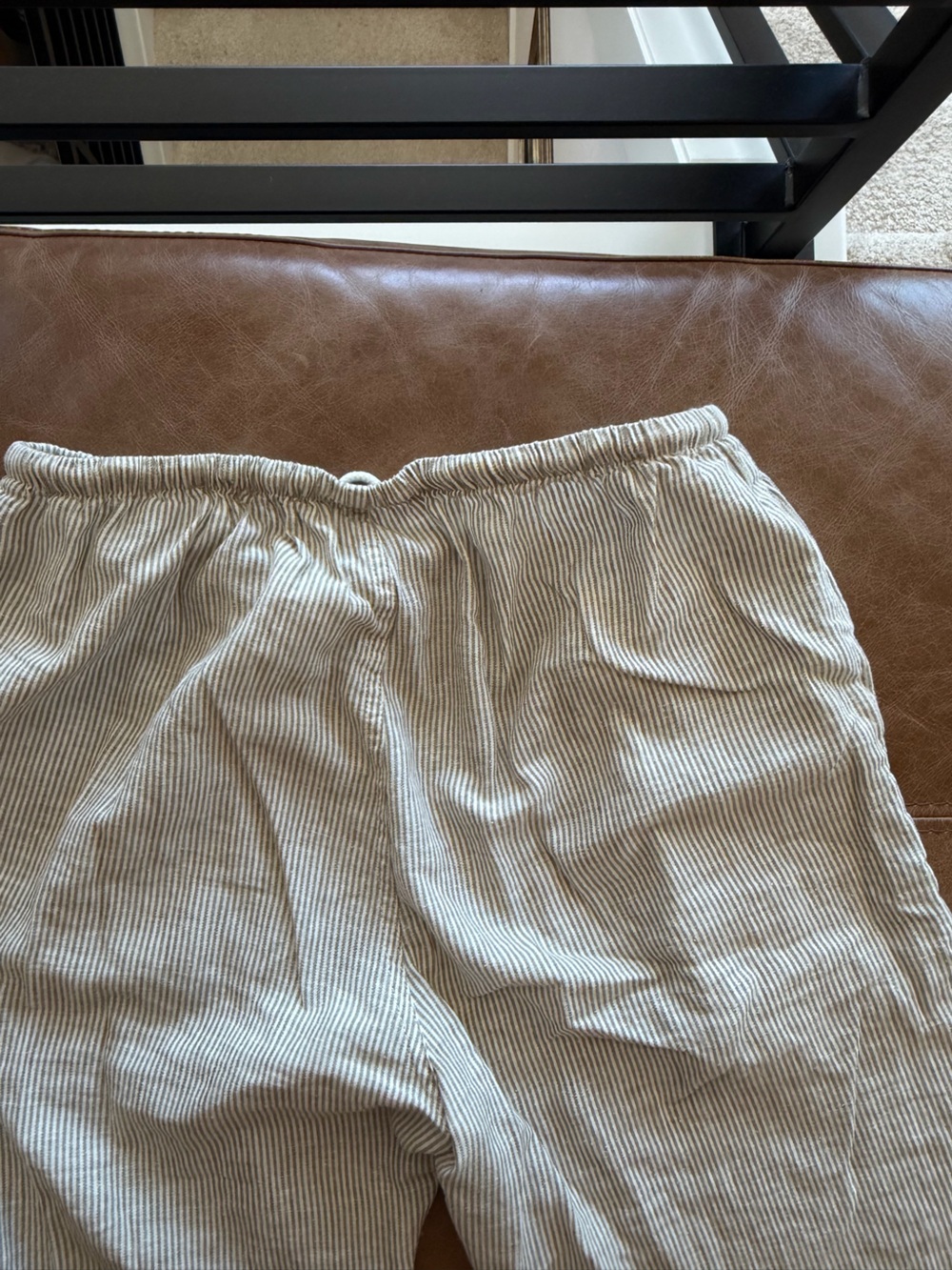 Brandy Melville linen drawstring pants - Picture 3 of 3
